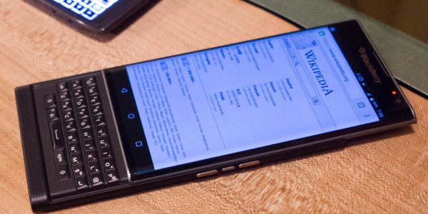 BlackBerry се отказа от смартфоните