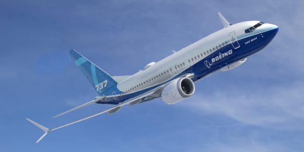 Boeing възобновява производството на самолети 737 Max