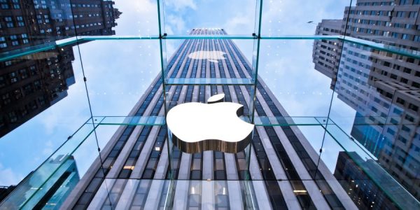 Apple засилва музикалните си услуги