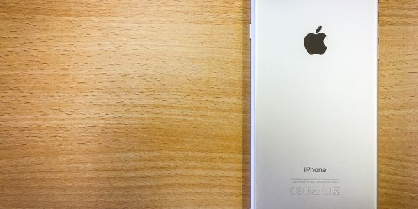 Кога ще излезе iPhone 8? Един известен блогър дава отговор